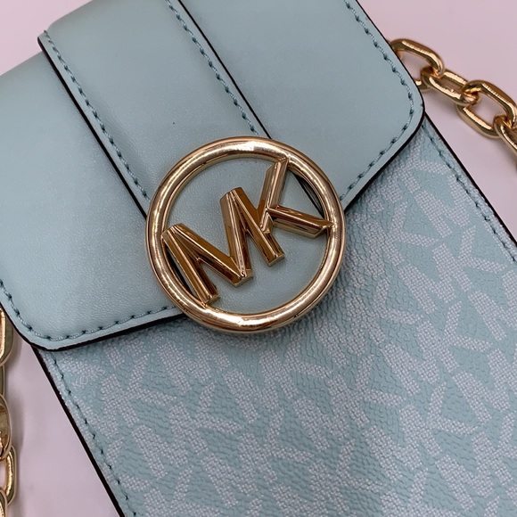 MICHAEL KORS CARMEN SMALL NORTH SOUTH XBODY FAIR AQUA SIGNATURE COLOR - Picture 15 of 16